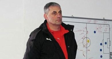 Бывший футболист «Зенита» работает грузчиком Роман Максимюк